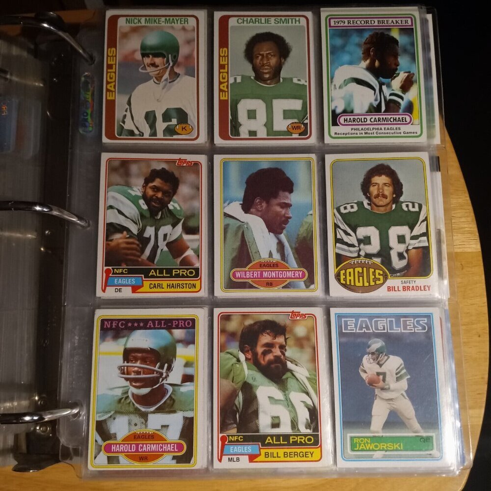 Eagles Vintage Football 27 Card Lot Quick Jaworski Carmichael Dempsey